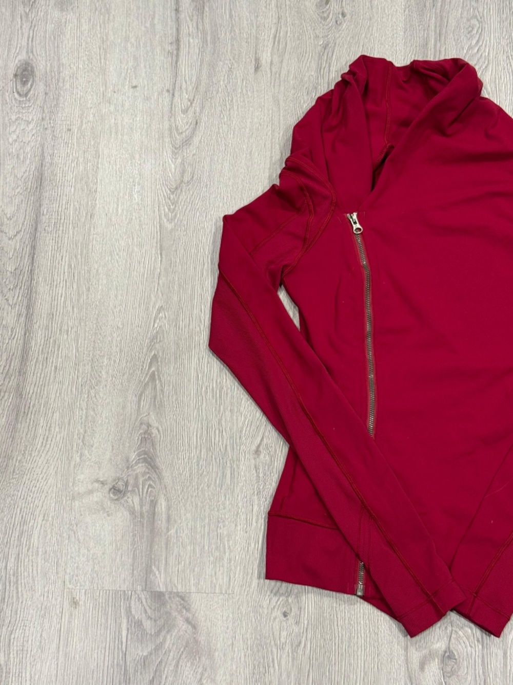 Lululemon Red Asymmetrical Zip Hooded Jacket Size 6 - Picture 4 of 7